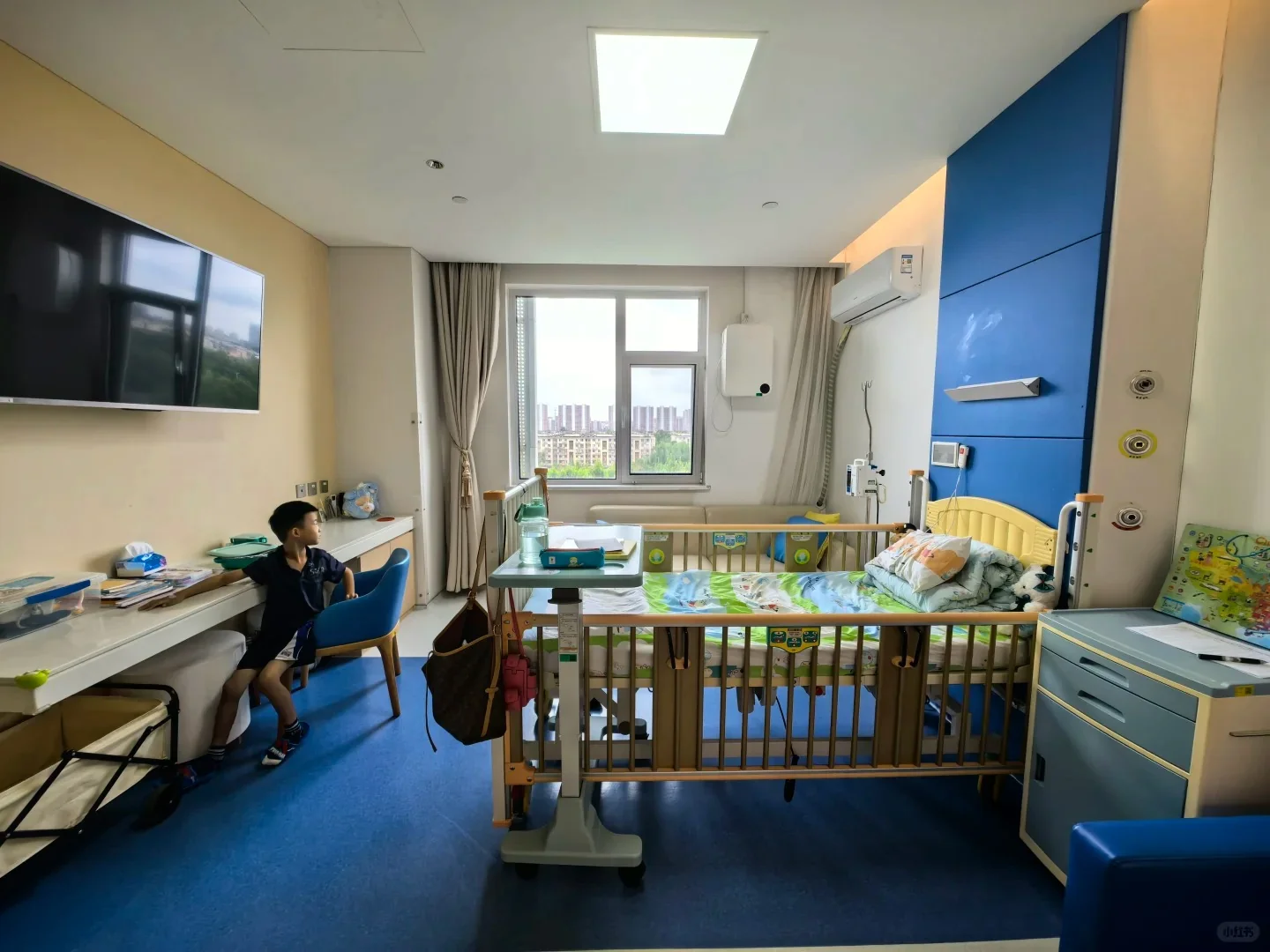 Inpatient Room Full View