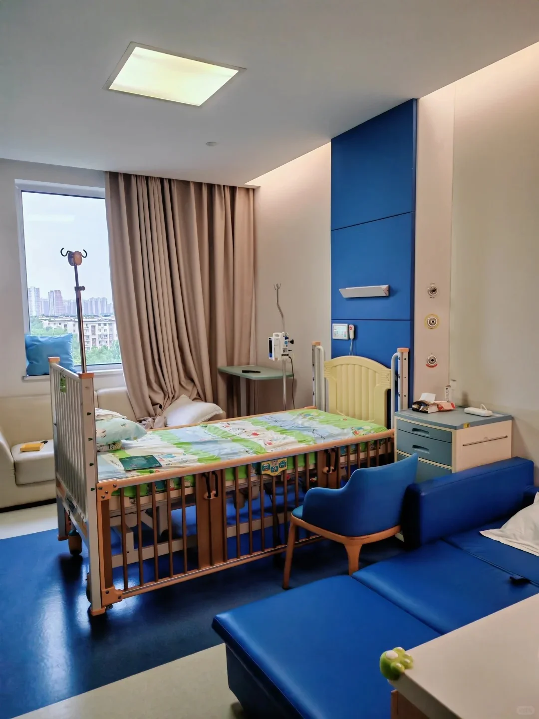 Inpatient Room Bed Area